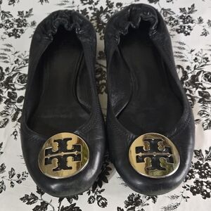 Tory Burch Black Ballet Flats B32